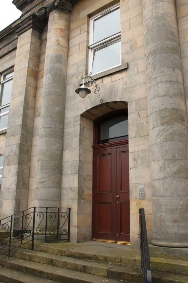 The Bell Tower Apartment Inverness Exterior foto